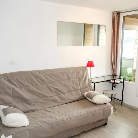 Les Marinas-9 By Interhome *