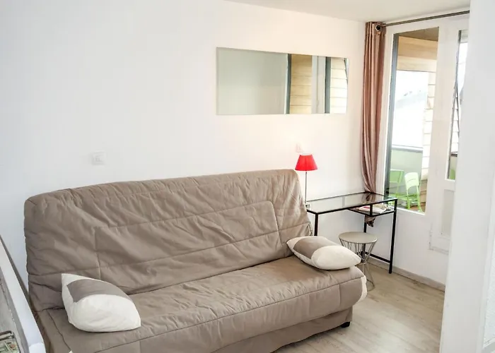 Les Marinas-9 By Interhome *