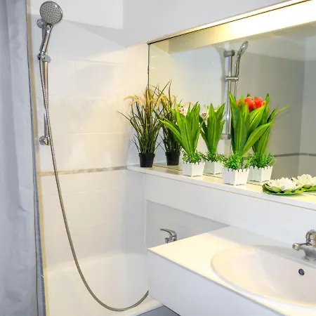 Les Marinas-9 By Interhome *